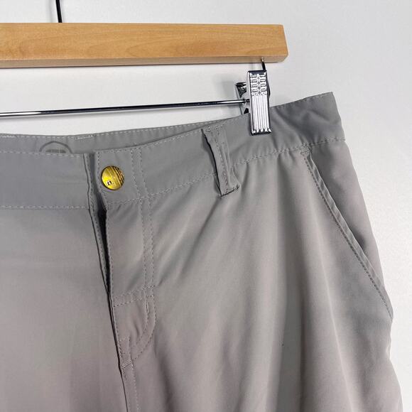 Travis Mathew Mens Size 34 Gray Flat Front Golf Shorts FLAWED Performance Mesh - Picture 7 of 9